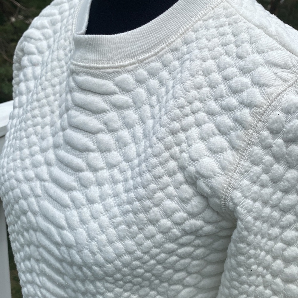 Patterned autumn sweater - Picture 4 of 10